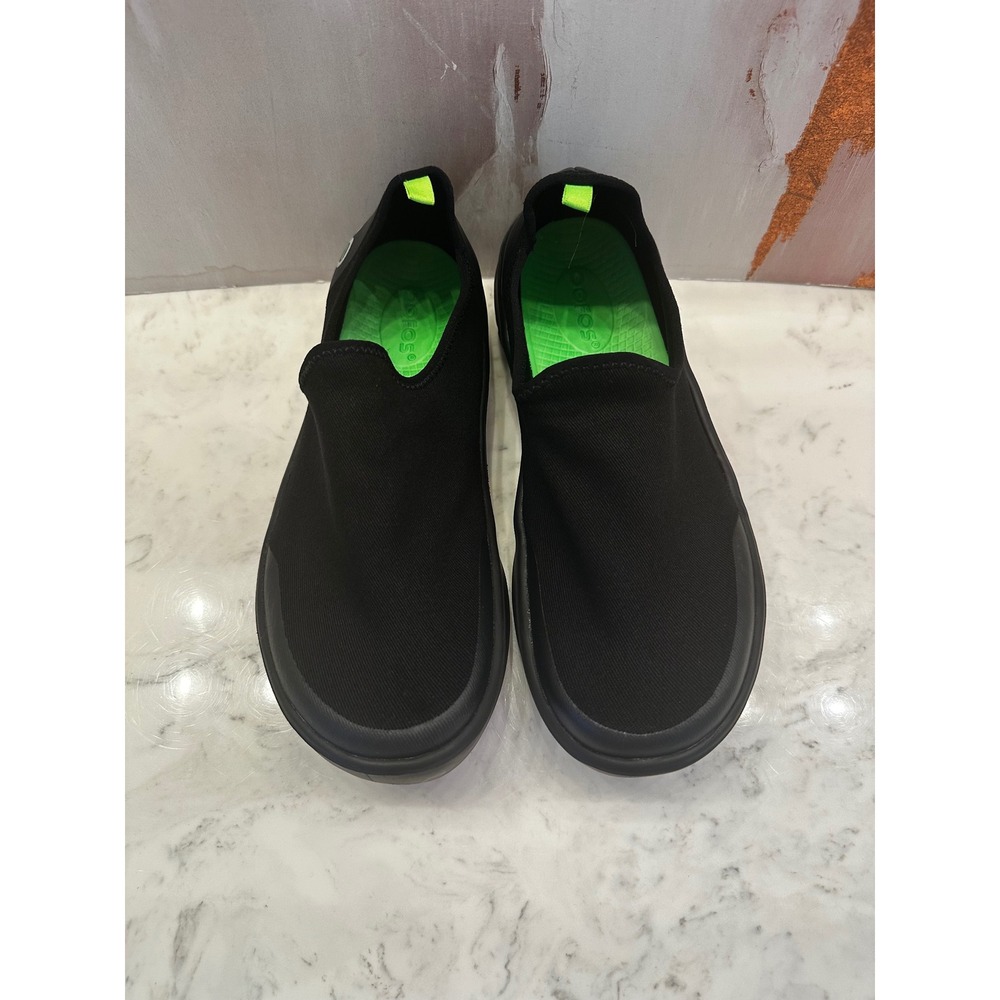 Oofos OOmg Low Shoe Black Recovery Slip On Sneakers Womens 8 EU 39 Comfort READ
